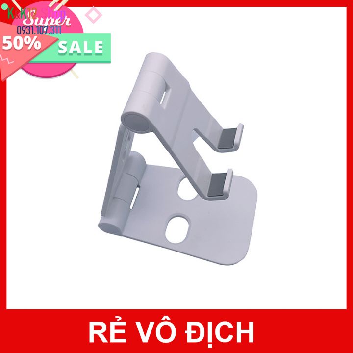 Giá đỡ điện thoại hỗ trợ dây sạc tiện lợi. Giá đỡ dễ dàng cắm dây sạc pin, điều chỉnh gấp, gọn, nhẹ, bền bỉ.