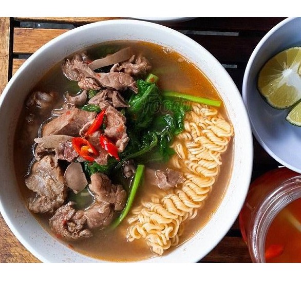 Mì Khoai Tây Omachi Special Bò Hầm Xốt Vang