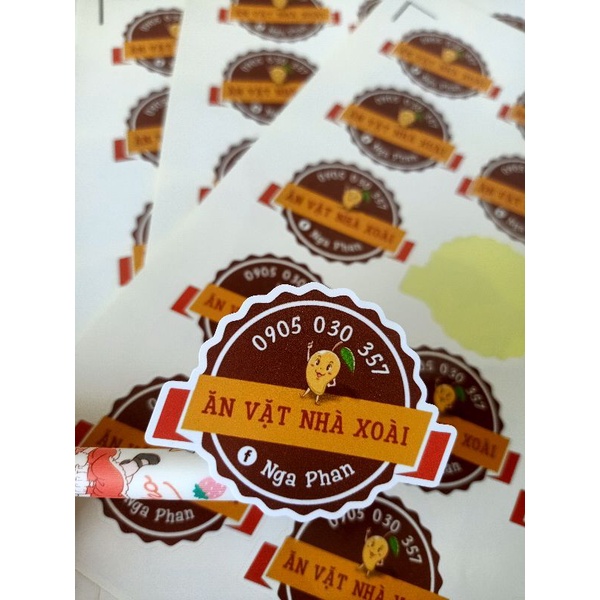 1000 tem giấy 4*4 cm, cán màng, cắt sẵn, miễn phí thiết kế . tem nhãn dán ly cà phê, trà sữa, ăn vặt.