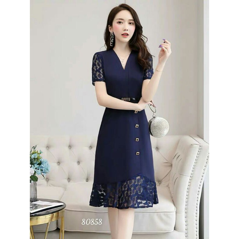 ĐẦM TRUNG NIÊN BIG SIZE HAI MÀU XANH ĐỎ PHỐI REN KÈM DÂY BELT SANG CHẢNH
