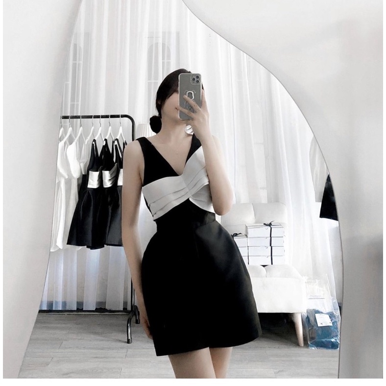 JUMPSUIT SÁT NÁCH PHỐI NƠ NGỰC TRẮNG XẾP LY