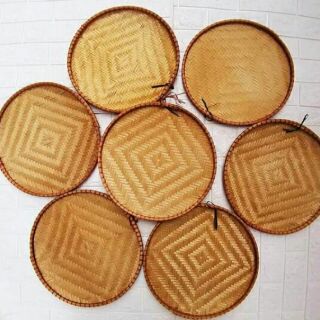 Mẹt tre cạp đỏ