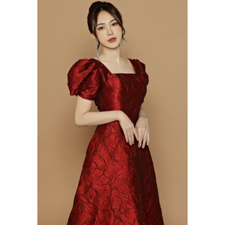 Đầm xòe gấm cổ vuông cao cấp