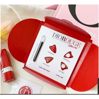Vỉ Son 2 màu mới nhất Dior kèm cọ xinh