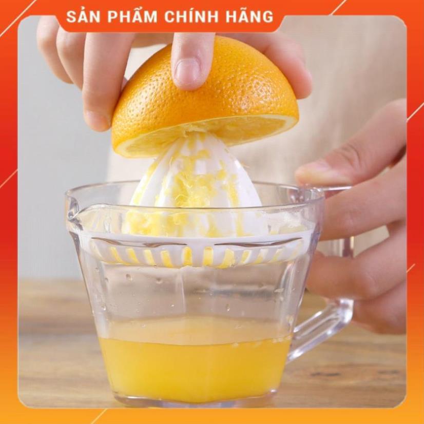 Dụng Cụ Vắt Cam Trong Suốt Việt Nhật
