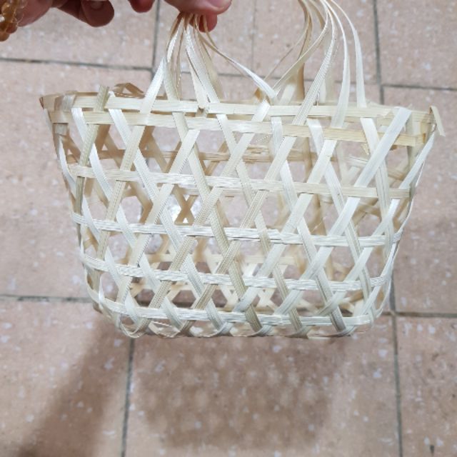 Giỏ đựng trứng (100c )