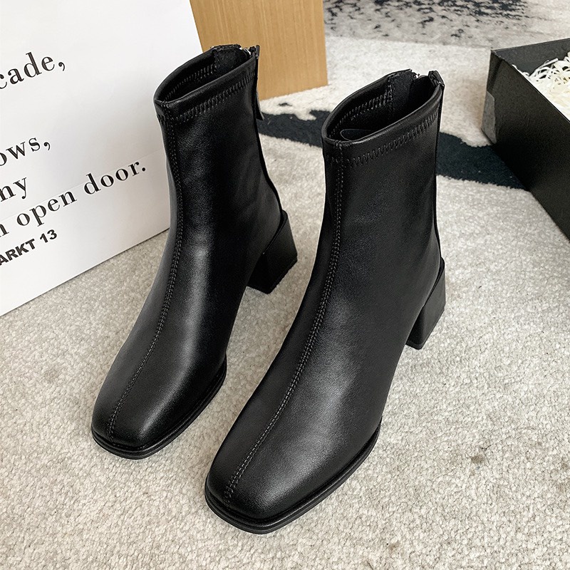 Giày bốt nữ chỉ giữa khóa sau gót vuông mã 5261 | BigBuy360 - bigbuy360.vn