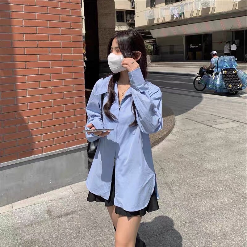 Áo Sơ Mi Nam Nữ Unisex Màu Xanh Trắng Basic Dài Tay Phom Rộng Dáng Dài Phong Cách Ulzzang Đi Làm Đi Chơi Đi Học