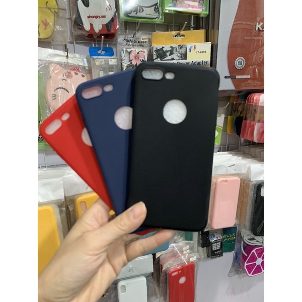 ốp dẻo mầu có nút che chân xạc iphone 6,6s,6 plus,7,8,7 plus,8 plus,6S plus