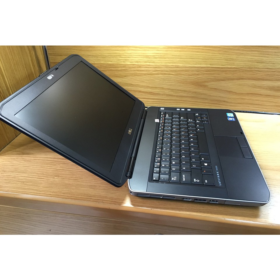 [Mã ELLAPDESK giảm 5% đơn 3TR] chơi fifa 4, pubg mobile Dell E5430 core i5 3210 ,laptop cũ cơ bản chơi game đồ họa | BigBuy360 - bigbuy360.vn