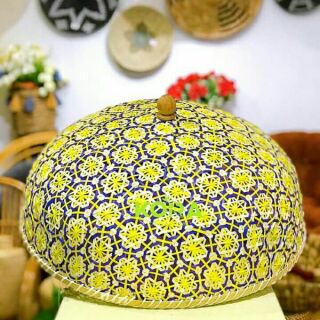 Lồng bàn mẹt tre đã màu sắc