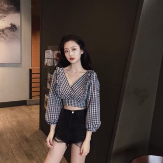 [order] áo sơ mi croptop kẻ cổ V phối bèo