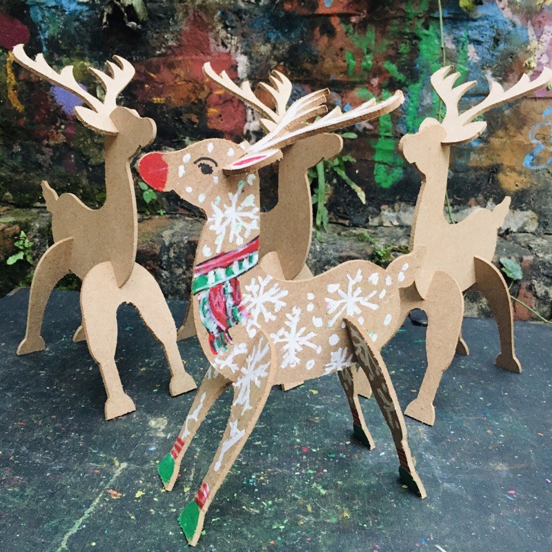 Mô hình con tuần lộc 20x25cm bằng gỗ cho bé sáng tạo