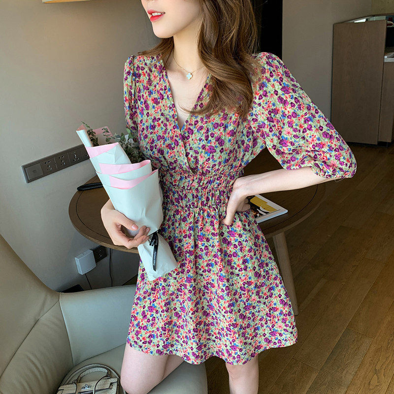 Đầm Cổ Chữ V Chiết Eo In Họa Tiết Hoa Phong Cách Retro Pháp Nữ Tính