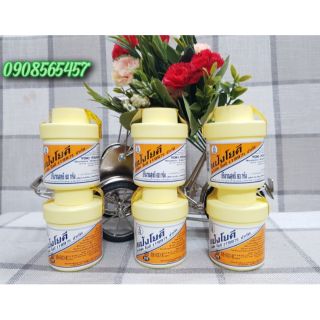 Phấn khử mùi hôi chân và giày yoki power thái lan 60g