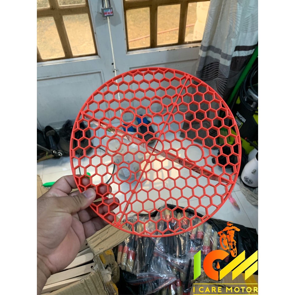 Xô Nước Rửa Xe Và Lưới Lọc Cát Chuyên Dụng