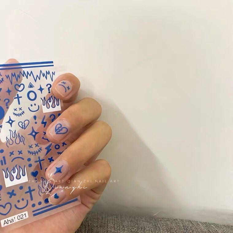 Nhãn Dán Móng Tay Hình Mặt Cười/Mặt Cười Klein Xanh