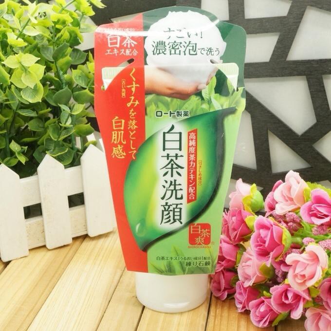 Sữa Rửa Mặt Trà Xanh Shirochasou 120g Nhật Bản