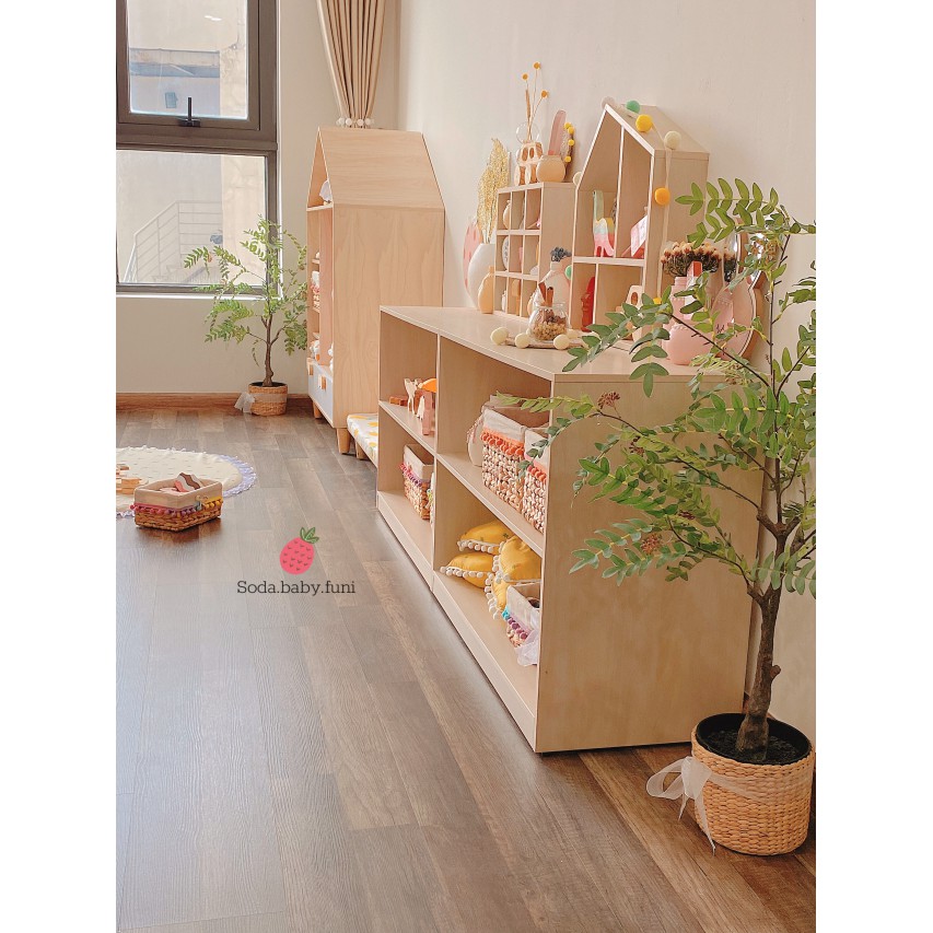 ..  Kệ đồ chơi Montessori cho bé sắp xếp đồ chơi ngăn nắp màu gỗ kích thước ngang 80cm mã 001