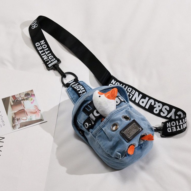 Túi đeo chéo mini nữ - tui đeo chéo có gắn gấu bông HOT 2021 | BigBuy360 - bigbuy360.vn