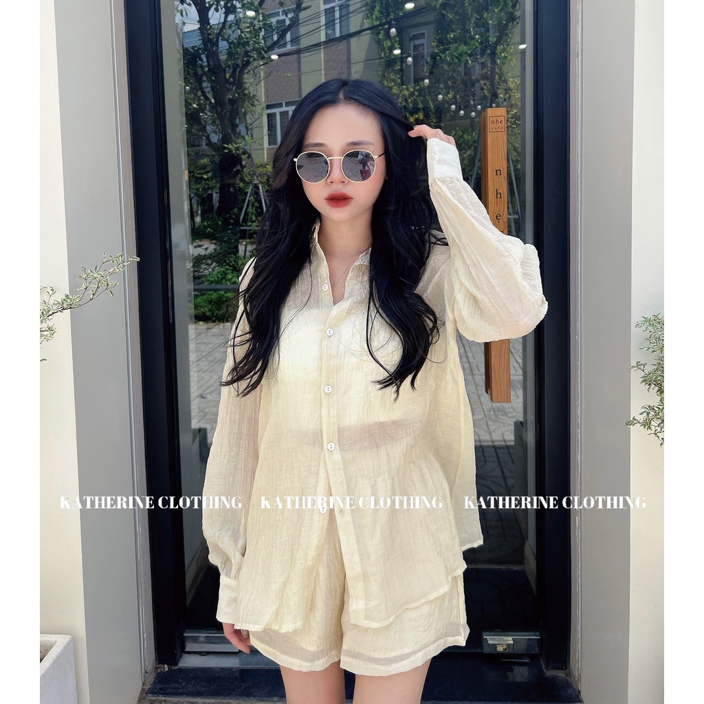 Set sơmi tơ hở vai và quần short, phong cách đơn giản trẻ trung - Katherine Clothing