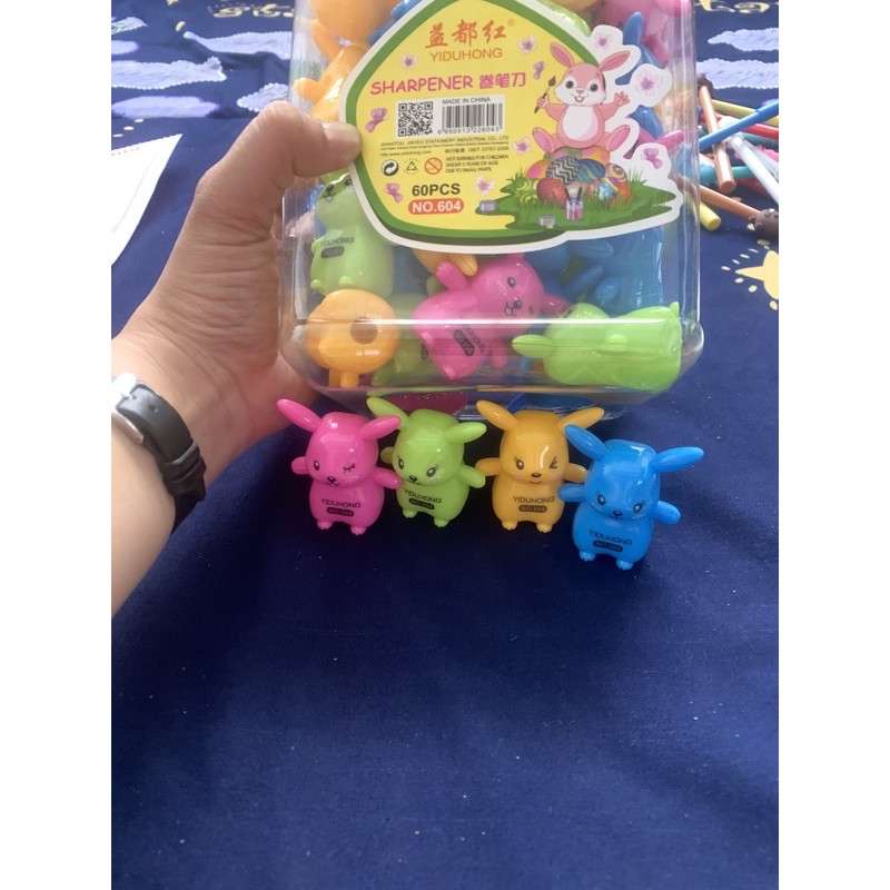 Gọt bút chì pikachu