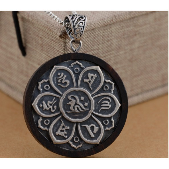 Mặt dây chuyền thần Chú Om Mani Padme Hum -DC344