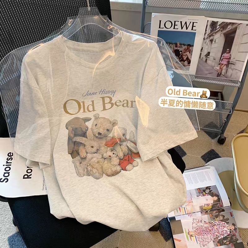 Áo thun nữ tay ngắn dáng rộng tin họa tiết thời trang phong cách 2022