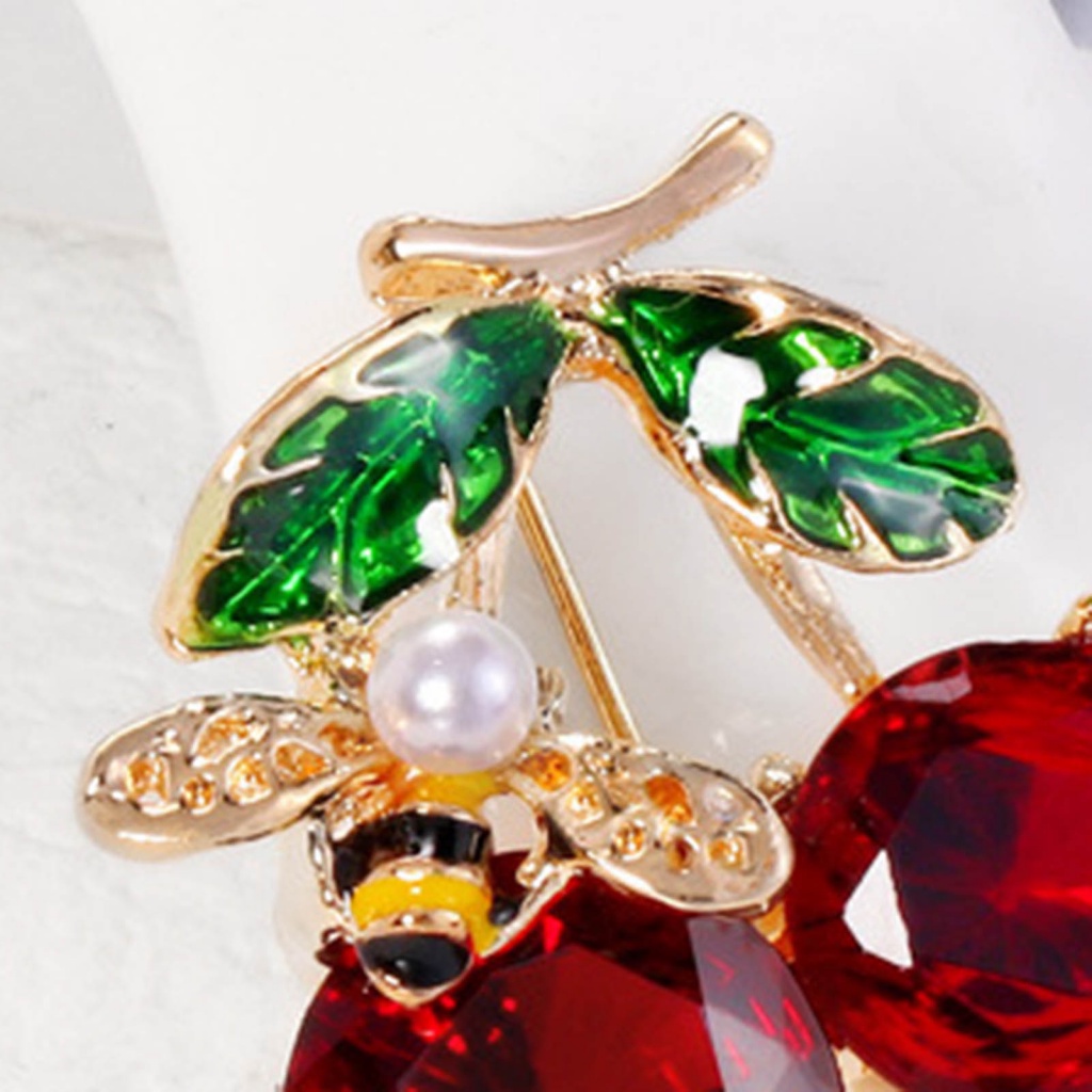 Ghim Cài Áo Hình Giọt Nước Đính Ngọc Trai Nhân Tạo