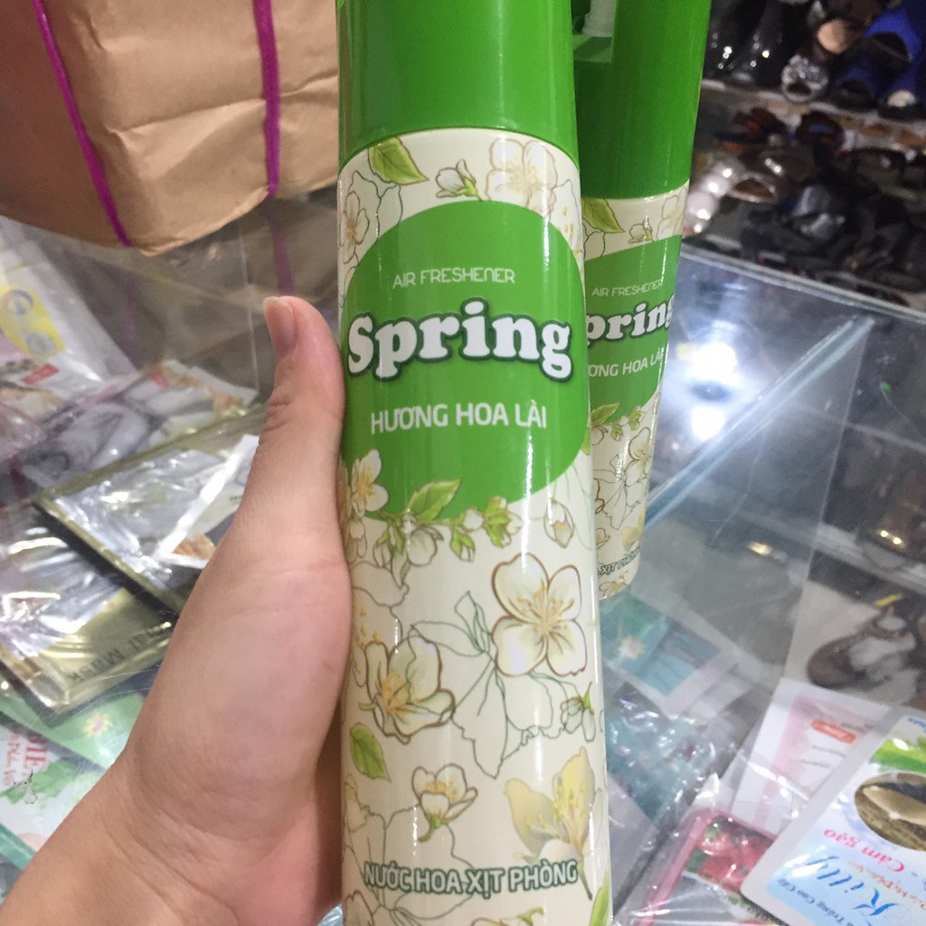 XỊT THƠM PHÒNG THIÊN NHIÊN SPRING HƯƠNG NHÀI 280ML