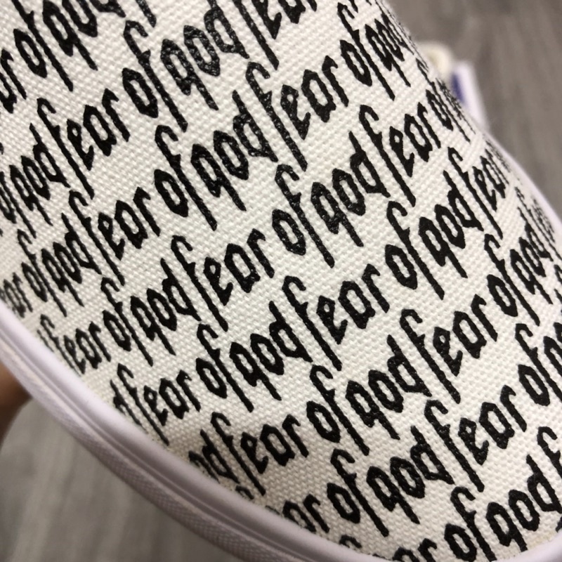 Giầy vải in chữ fog slip on 36-39 | BigBuy360 - bigbuy360.vn