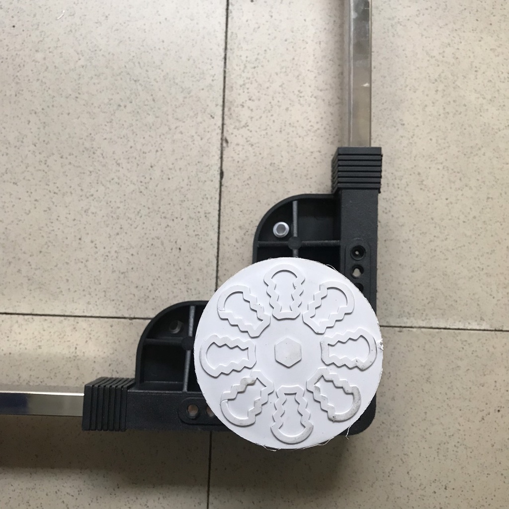 Chân đỡ Máy giặt, tủ lạnh đa năng (Max 600mm_Min 480mm)