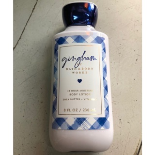 Sữa dưỡng thể Gingham - Bath & Body Works (236ml)