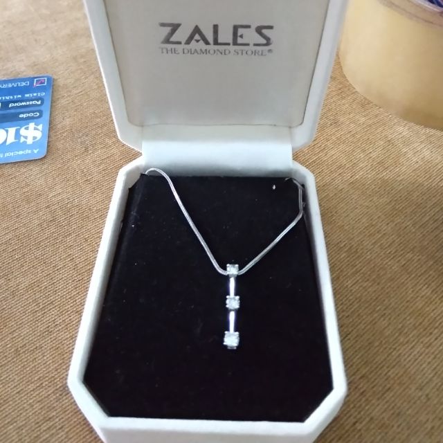 Dây chuyền Kim cương Zales