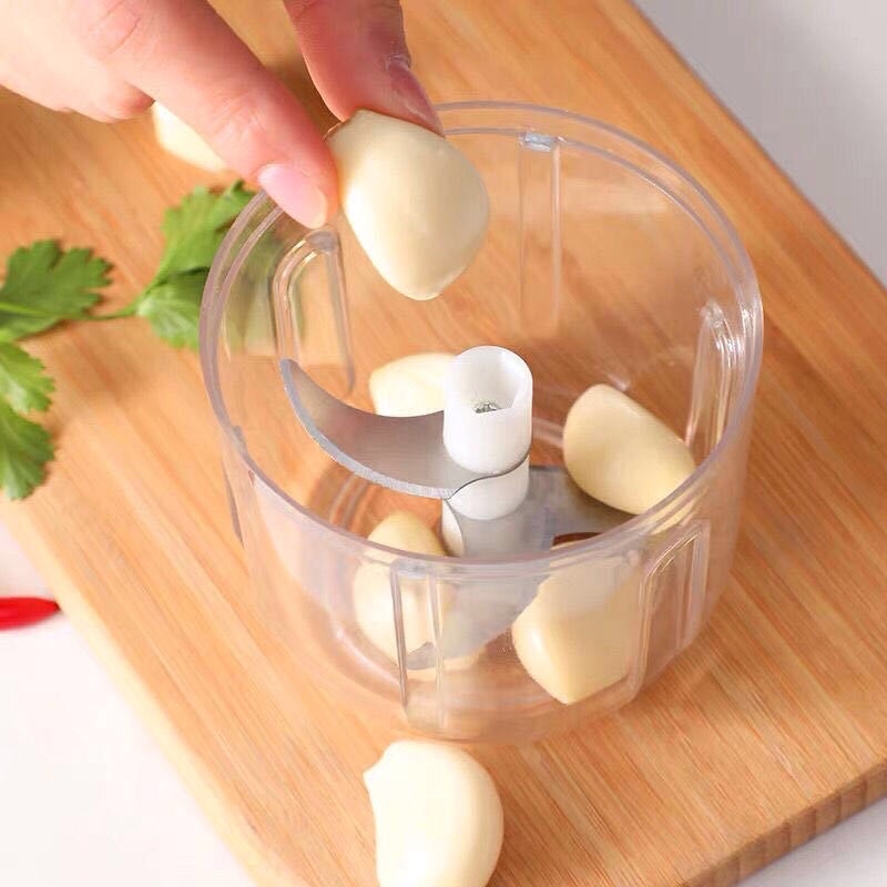 Máy xay mini cầm tay sạc điện, xay tỏi, ớt, củ quả, thịt cá vô cùng tiện lợi (dung tích 250ml)