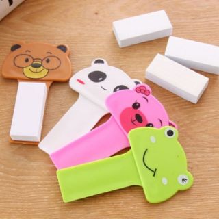 HCM - Miếng Nhựa Que Kẹp Lật Nắp Bồn Cầu