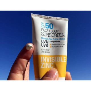 Kem chống nắng vật lý Invisible Zinc SPF 50+ Face And Body 75gr Úc chuẩn