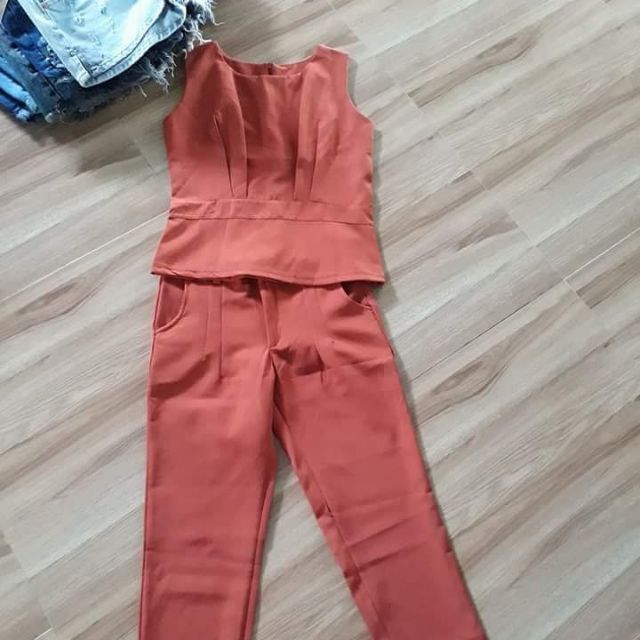 Bộ kaki và quần 9 tấc