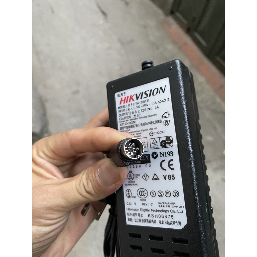 Nguồn đầu ghi camera Hikvision 12V 5A 4pin loại xịn bảo hành 12 tháng