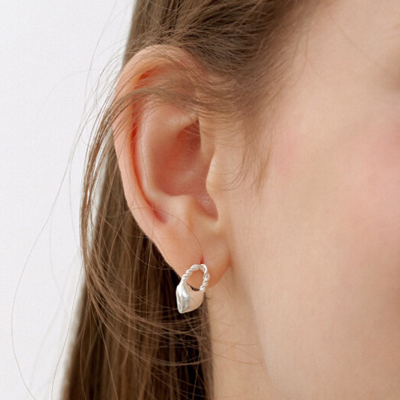 Khuyên Tai Mạ Bạc 925 Hình Ổ Khóa Trái Tim Phong Cách Hàn Quốc Cho Nữ F480
