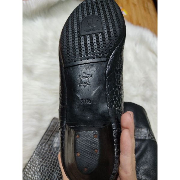 Bốt da thật size 37