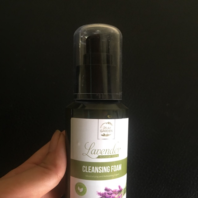 Sữa rửa mặt LAVENDER