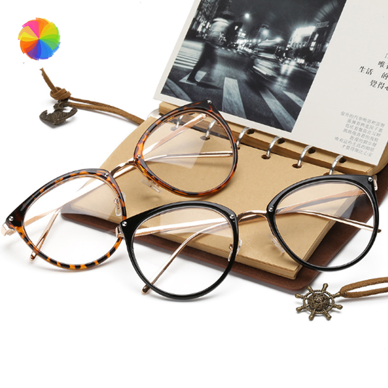 Mắt kính gọng nhựa tinh tế thời trang