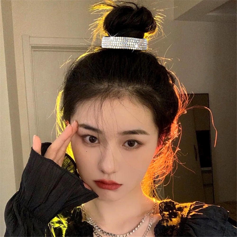 Đồ cột tóc đính đá xinh xắn dành cho nữ