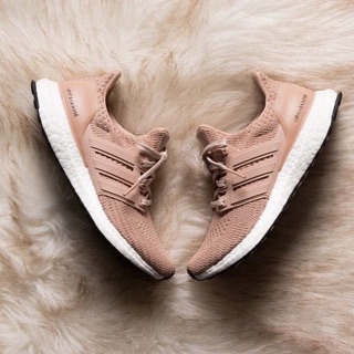 Giày sneaker ultra boost 4.0 pale pink