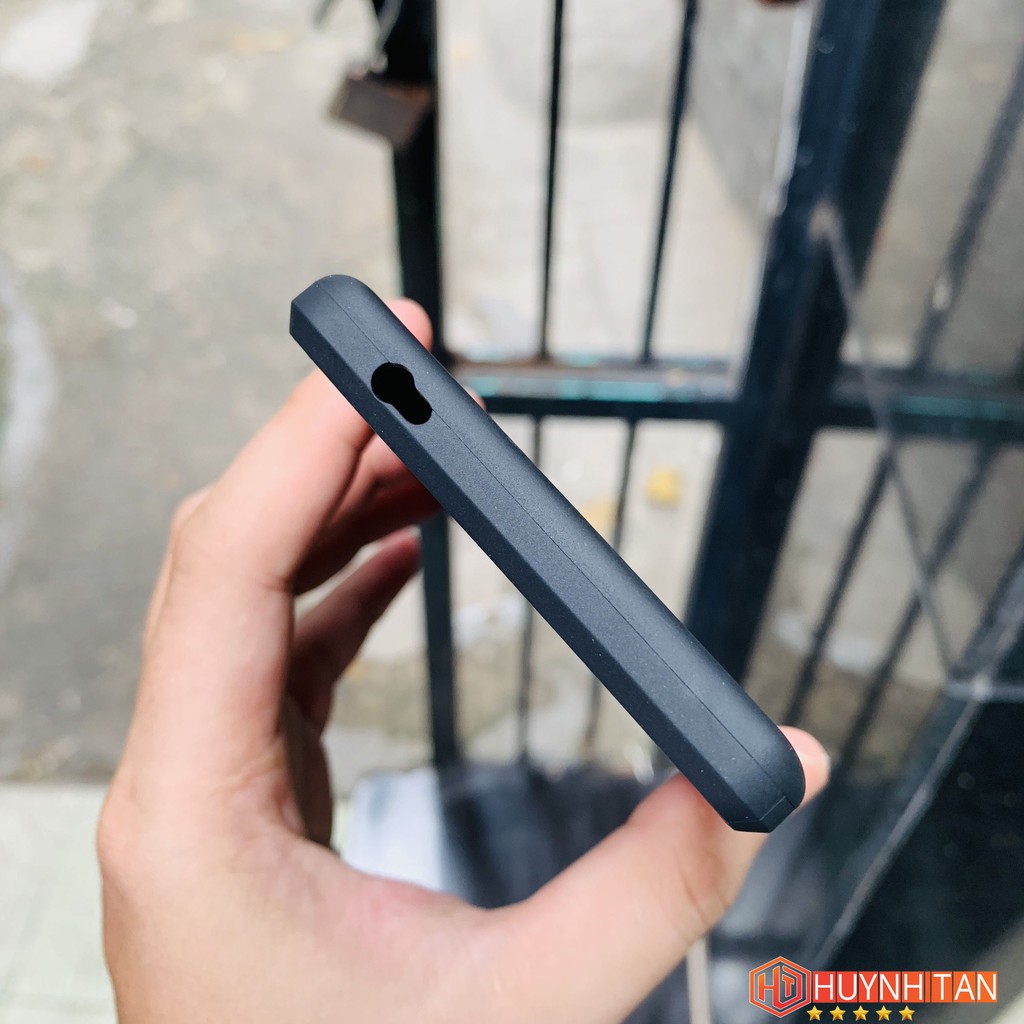 Ốp lưng Xiaomi Mi 8 SE chống sốc Vân da màu đen