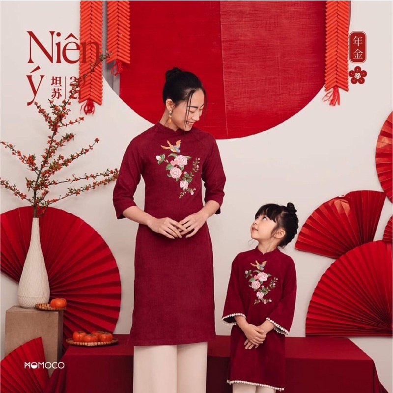 Áo dài mẹ bé nhung tăm thêu màu đỏ tươi set áo dài đôi cho mẹ bé mặc đi chơi đi chụp ảnh mẫu mới cho mùa tết năm 2022