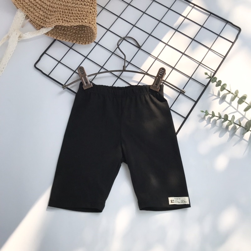 Quần legging đùi cho bé gái, chất liệu quần cotton co giãn tốt