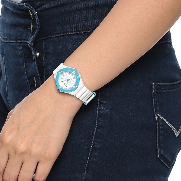 Đồng hồ nữ dây nhựa Casio LRW-200H  bill Hàn