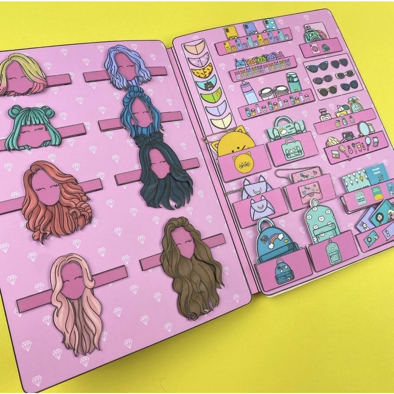 Ngôi nhà búp bê chủ đề Spring Wardrobe